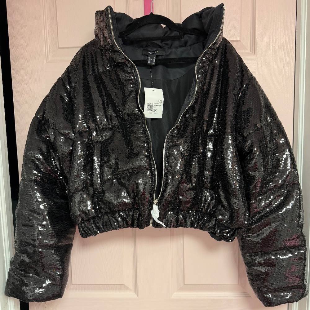 NWT Forever 21 Women's Black Sequin Zip-up Puffer Jacket